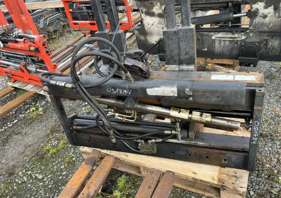 Kaup 2T429 - Fourches: photos 4 Kaup 2T429 - Fourches: photos 4