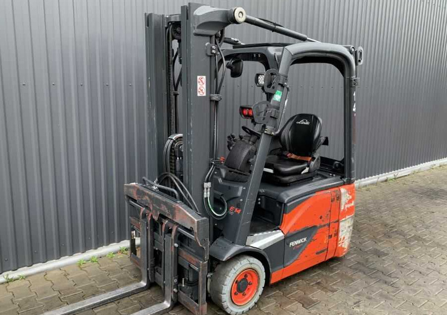 Linde E14-02 - Chariot élévateur électrique: photos 1 Linde E14-02 - Chariot élévateur électrique: photos 1