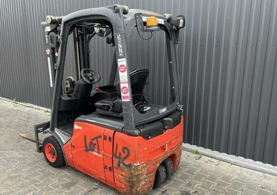 Linde E14 - Chariot élévateur électrique: photos 3 Linde E14 - Chariot élévateur électrique: photos 3