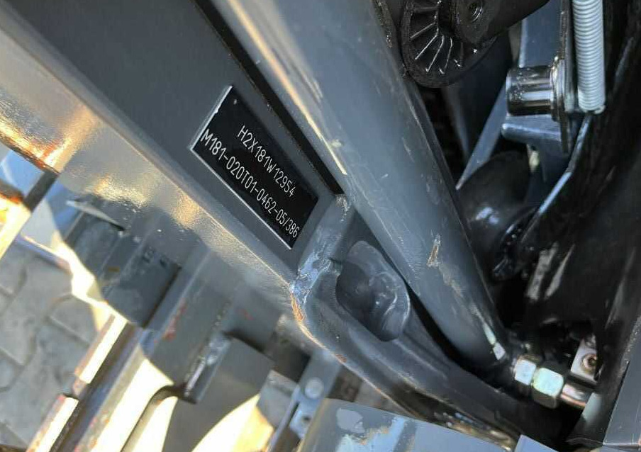 Linde E16-01 - Chariot élévateur électrique: photos 5 Linde E16-01 - Chariot élévateur électrique: photos 5