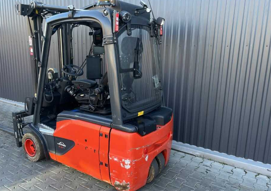 Linde E18L-02 - Chariot élévateur électrique: photos 3 Linde E18L-02 - Chariot élévateur électrique: photos 3