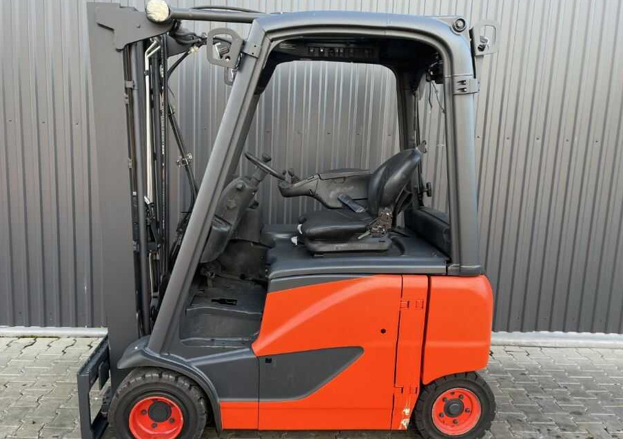 Linde E20PH-02 - Chariot élévateur électrique: photos 2 Linde E20PH-02 - Chariot élévateur électrique: photos 2