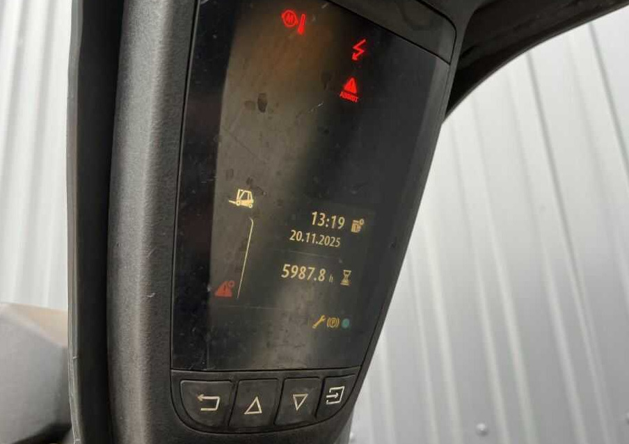 Linde E20PL-02 - Chariot élévateur électrique: photos 5 Linde E20PL-02 - Chariot élévateur électrique: photos 5