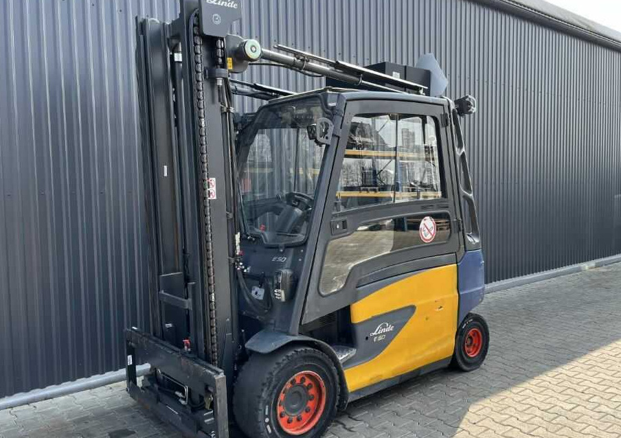 Linde E50HL-01/600 - Chariot élévateur électrique: photos 1 Linde E50HL-01/600 - Chariot élévateur électrique: photos 1