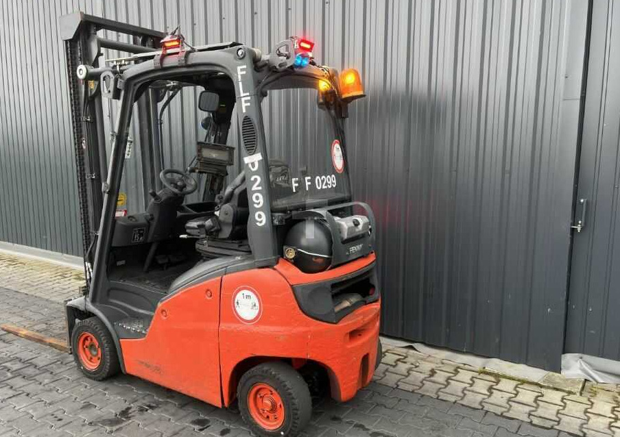 Linde H16T-01 - Chariot élévateur à gaz: photos 3 Linde H16T-01 - Chariot élévateur à gaz: photos 3