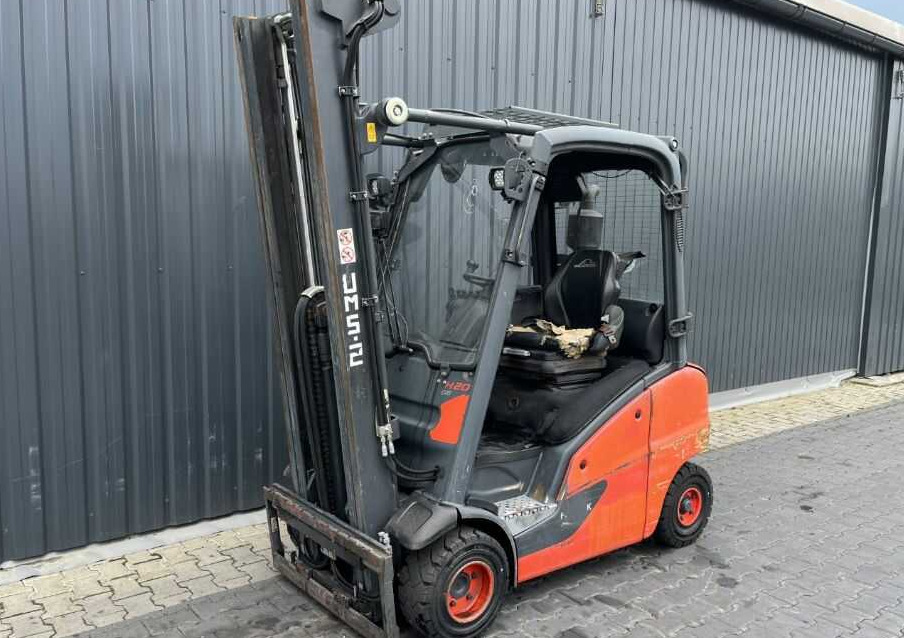 Linde H20T-01 - Chariot élévateur à gaz: photos 1 Linde H20T-01 - Chariot élévateur à gaz: photos 1