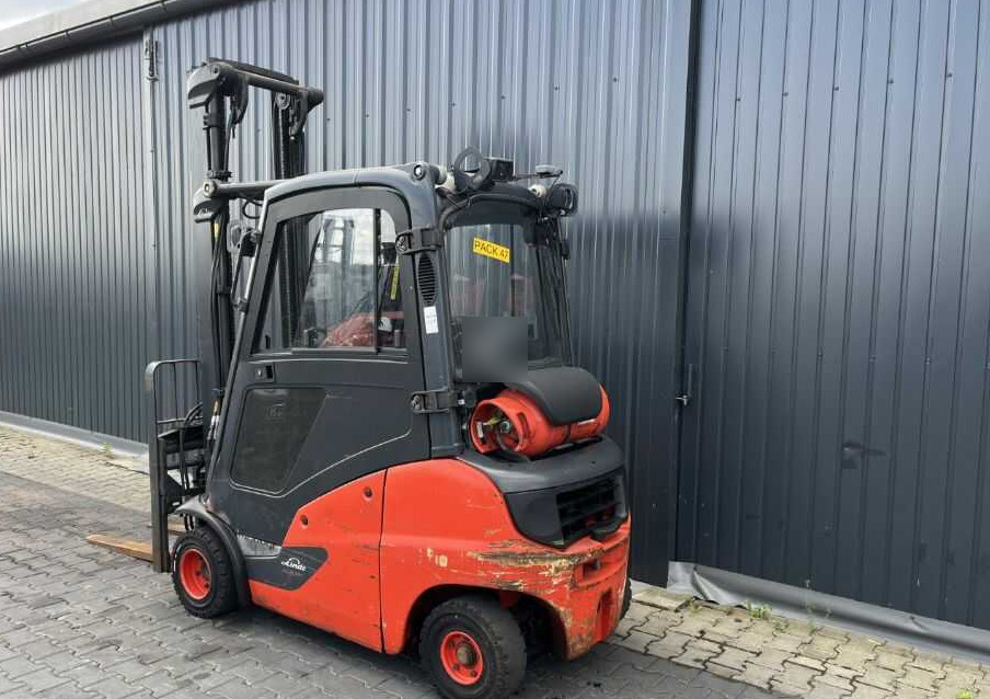 Linde H20T-01 - Chariot élévateur à gaz: photos 3 Linde H20T-01 - Chariot élévateur à gaz: photos 3