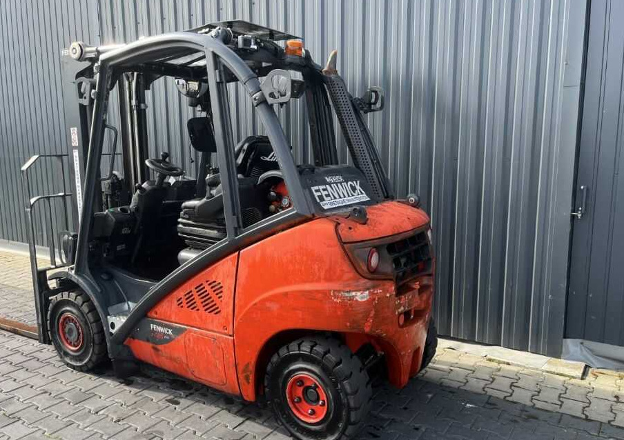 Linde H25T-02 - Chariot élévateur à gaz: photos 3 Linde H25T-02 - Chariot élévateur à gaz: photos 3