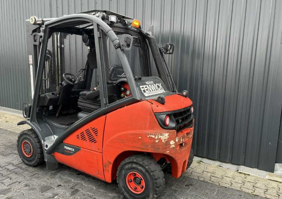 Linde H25T-02 - Chariot élévateur à gaz: photos 3 Linde H25T-02 - Chariot élévateur à gaz: photos 3