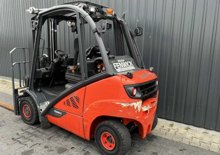 Linde H25T-02 - Chariot élévateur à gaz: photos 3 Linde H25T-02 - Chariot élévateur à gaz: photos 3