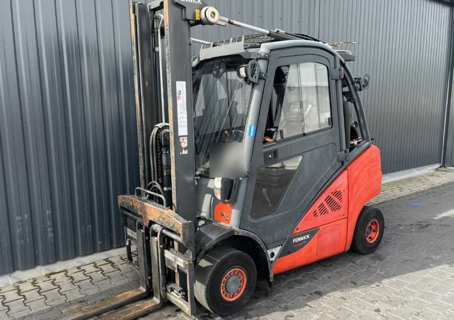 Linde H25T-02 - Chariot élévateur à gaz: photos 1 Linde H25T-02 - Chariot élévateur à gaz: photos 1