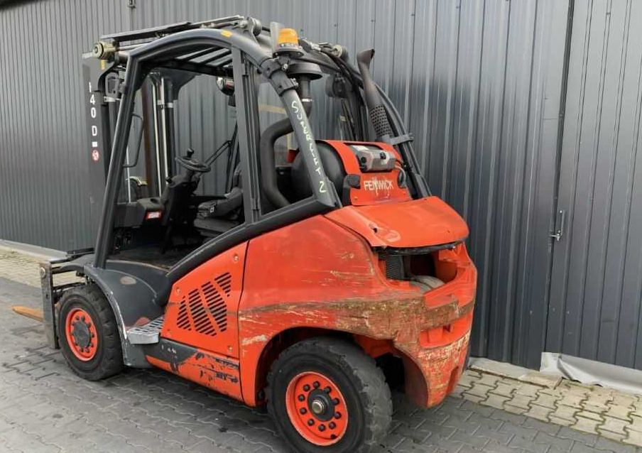 Linde H40T-02 - Chariot élévateur à gaz: photos 3 Linde H40T-02 - Chariot élévateur à gaz: photos 3