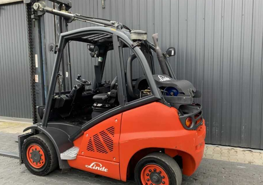 Linde H40T - Chariot élévateur à gaz: photos 4 Linde H40T - Chariot élévateur à gaz: photos 4