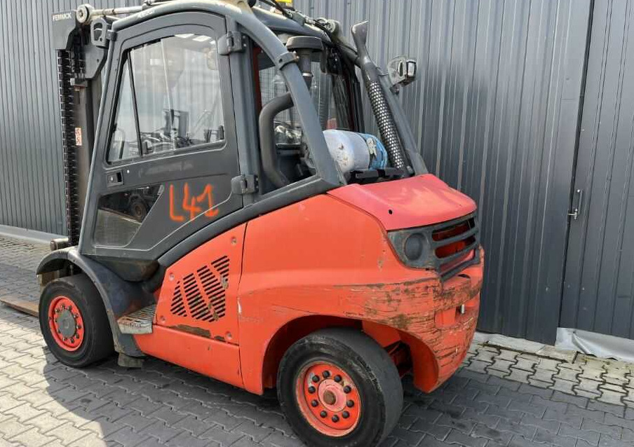 Linde H45T-01 - Chariot élévateur à gaz: photos 3 Linde H45T-01 - Chariot élévateur à gaz: photos 3