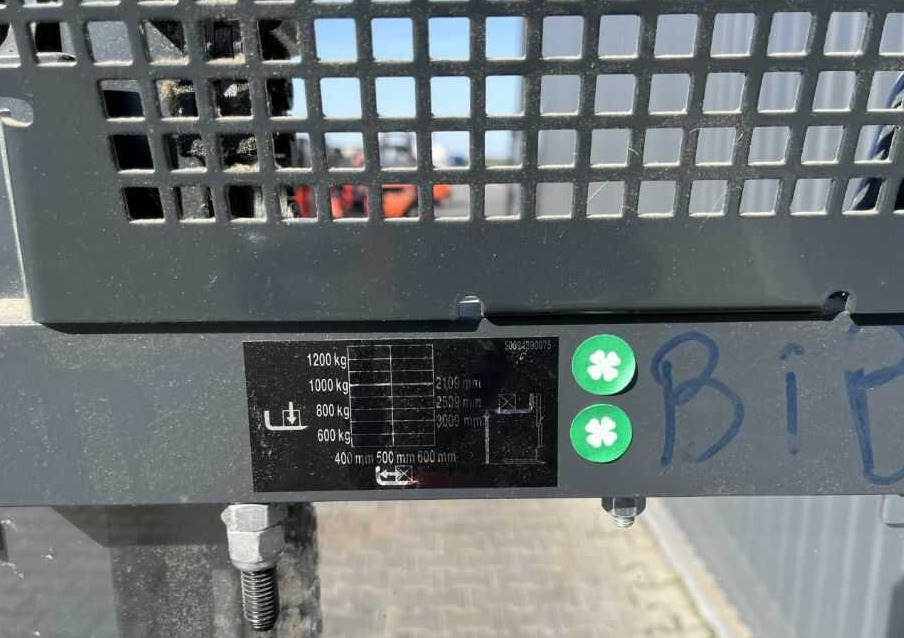 Linde L10B - Gerbeur: photos 5 Linde L10B - Gerbeur: photos 5