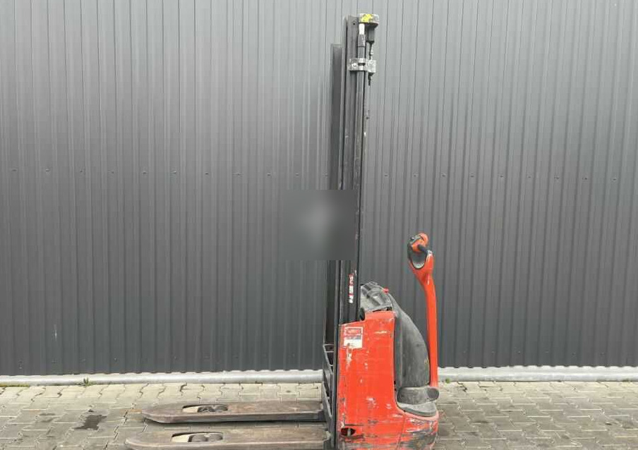 Linde L12i - Gerbeur: photos 2 Linde L12i - Gerbeur: photos 2