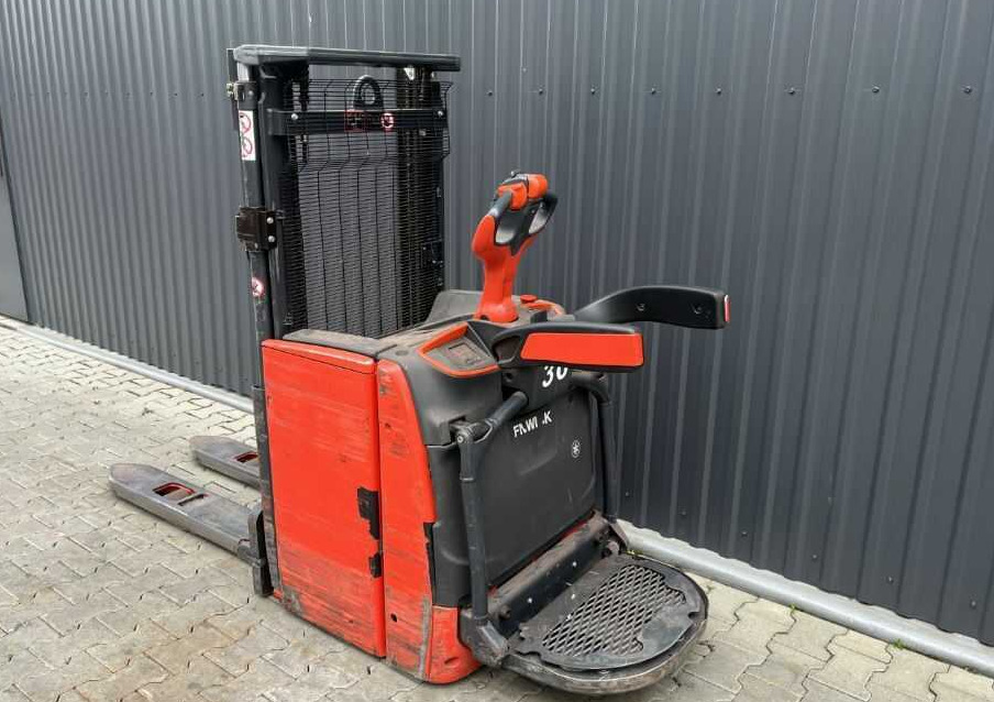 Linde L14LAP - Gerbeur: photos 3 Linde L14LAP - Gerbeur: photos 3