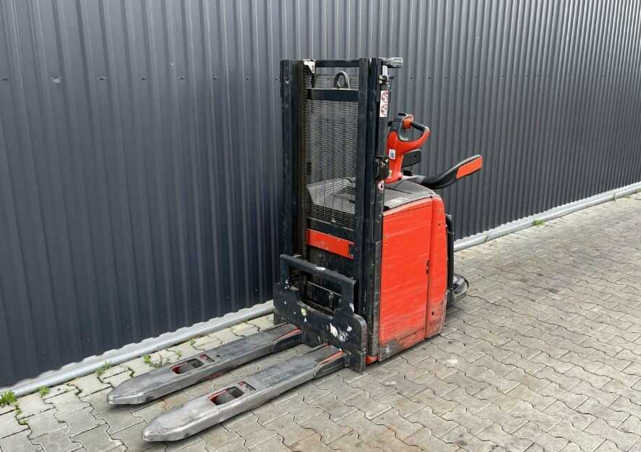 Linde L14lAP - Gerbeur: photos 1 Linde L14lAP - Gerbeur: photos 1