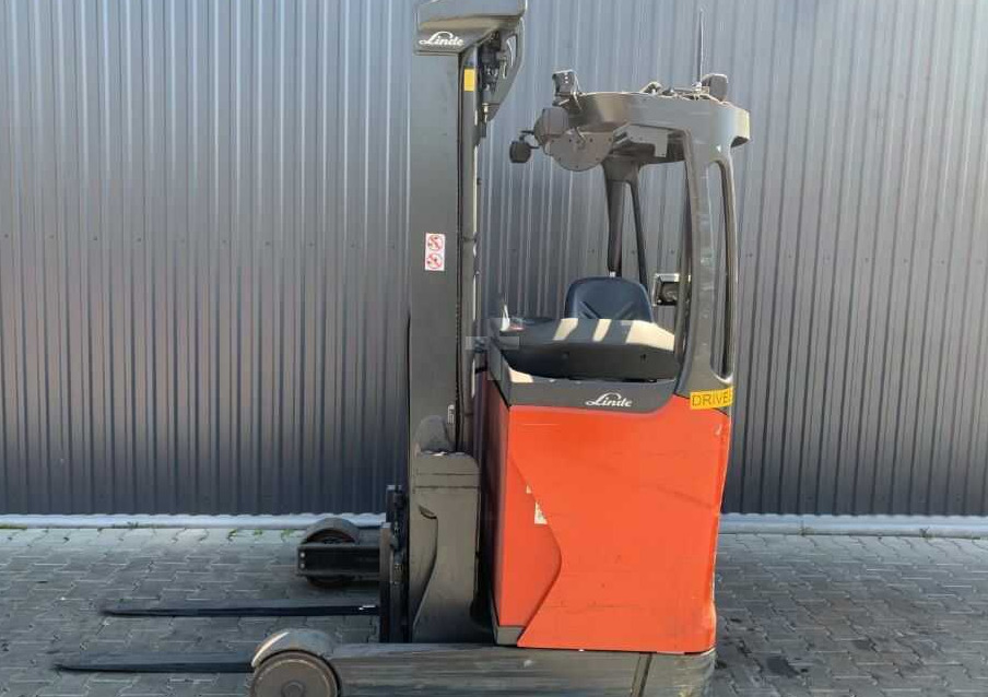 Linde R12B - Chariot à mât rétractable: photos 2 Linde R12B - Chariot à mât rétractable: photos 2