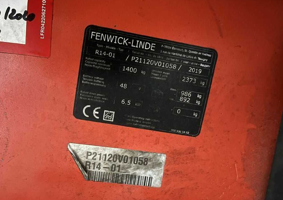 Linde R14-01 - Chariot à mât rétractable: photos 5 Linde R14-01 - Chariot à mât rétractable: photos 5