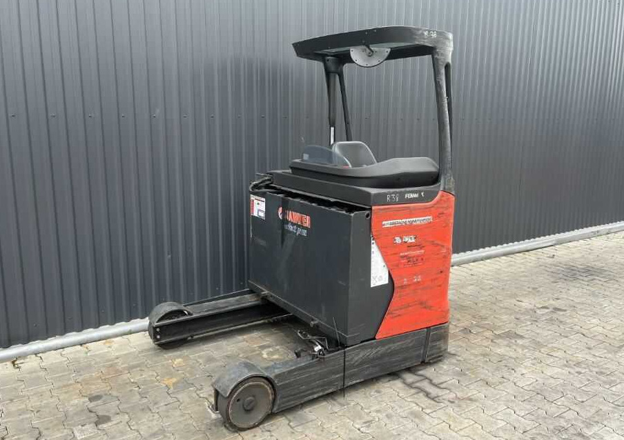 Linde R14-01 - Chariot à mât rétractable: photos 1 Linde R14-01 - Chariot à mât rétractable: photos 1