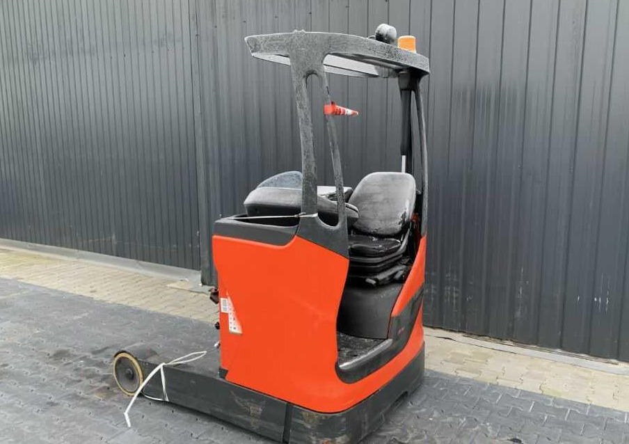 Linde R14-01 - Chariot à mât rétractable: photos 3 Linde R14-01 - Chariot à mât rétractable: photos 3
