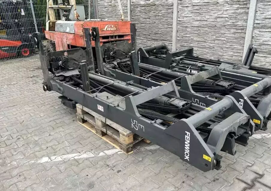 Linde R14 - Chariot à mât rétractable: photos 4 Linde R14 - Chariot à mât rétractable: photos 4