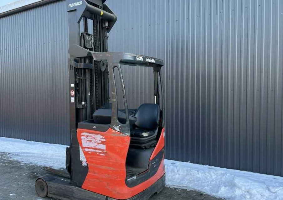 Linde R14 - Chariot à mât rétractable: photos 2 Linde R14 - Chariot à mât rétractable: photos 2