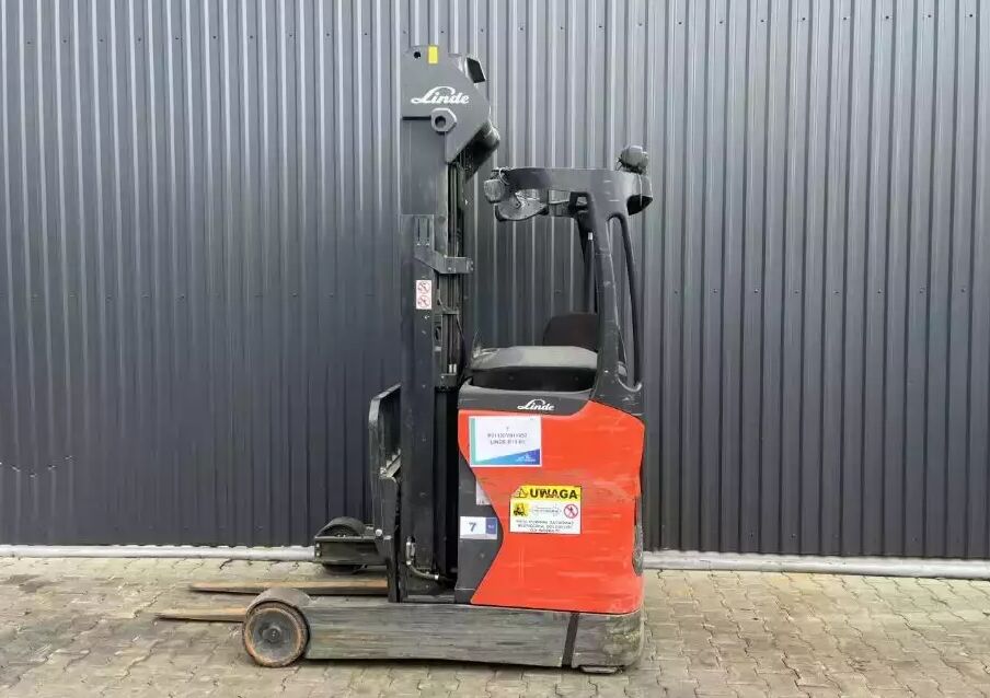 Linde R14 - Chariot à mât rétractable: photos 2 Linde R14 - Chariot à mât rétractable: photos 2