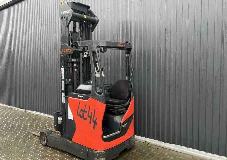Linde R14SN - Chariot à mât rétractable: photos 3 Linde R14SN - Chariot à mât rétractable: photos 3
