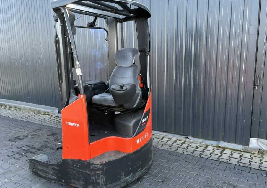 Linde R14X - Chariot à mât rétractable: photos 3 Linde R14X - Chariot à mât rétractable: photos 3