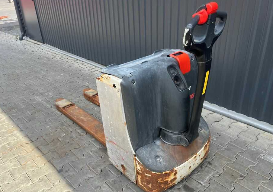 Linde T16 - Transpalette: photos 3 Linde T16 - Transpalette: photos 3