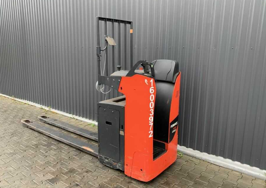 Linde T20S - Transpalette: photos 3 Linde T20S - Transpalette: photos 3