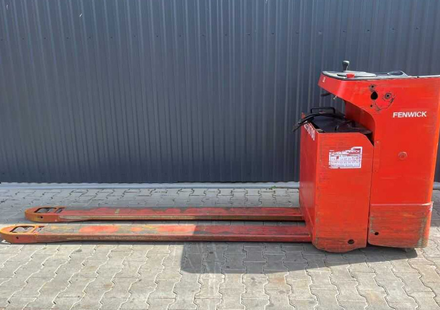Linde T20S - Transpalette: photos 2 Linde T20S - Transpalette: photos 2