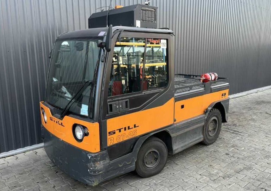 Still R07-25 - Chariot tracteur: photos 1 Still R07-25 - Chariot tracteur: photos 1