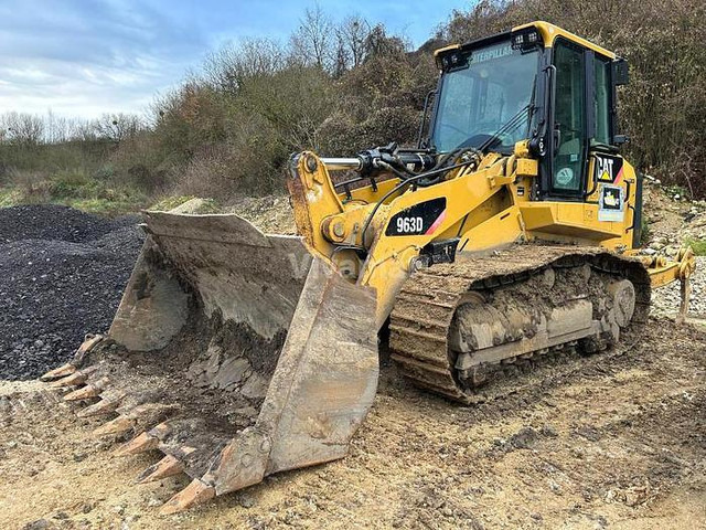 Caterpillar 963D - Chargeuse: photos 1 Caterpillar 963D - Chargeuse: photos 1