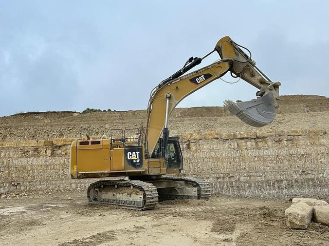 Caterpillar - Pelle: photos 1 Caterpillar - Pelle: photos 1