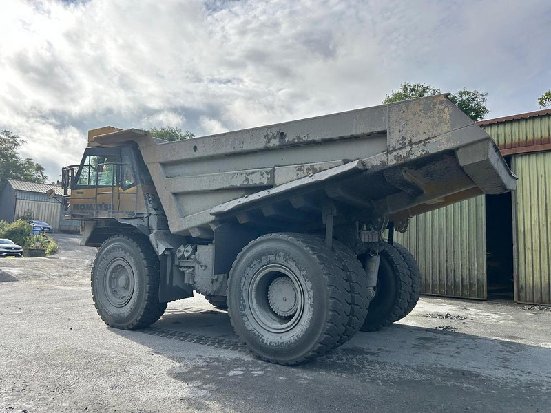 Komatsu HD605-7 - Tombereau: photos 2 Komatsu HD605-7 - Tombereau: photos 2