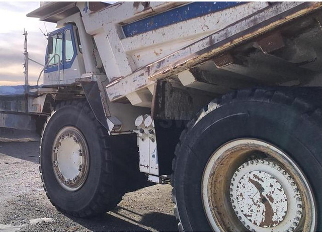 Komatsu HD985 - Tombereau: photos 3 Komatsu HD985 - Tombereau: photos 3