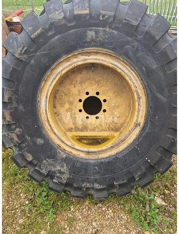 Michelin 17,5 R 25 Xmine D2 - Pneus et jantes: photos 1 Michelin 17,5 R 25 Xmine D2 - Pneus et jantes: photos 1