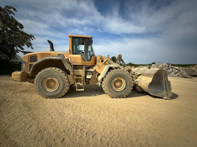 Volvo L150G - Chargeuse: photos 1 Volvo L150G - Chargeuse: photos 1