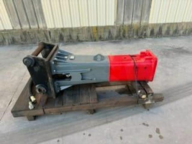WIMMER WH12 SW48 - Marteau hydraulique: photos 4 WIMMER WH12 SW48 - Marteau hydraulique: photos 4