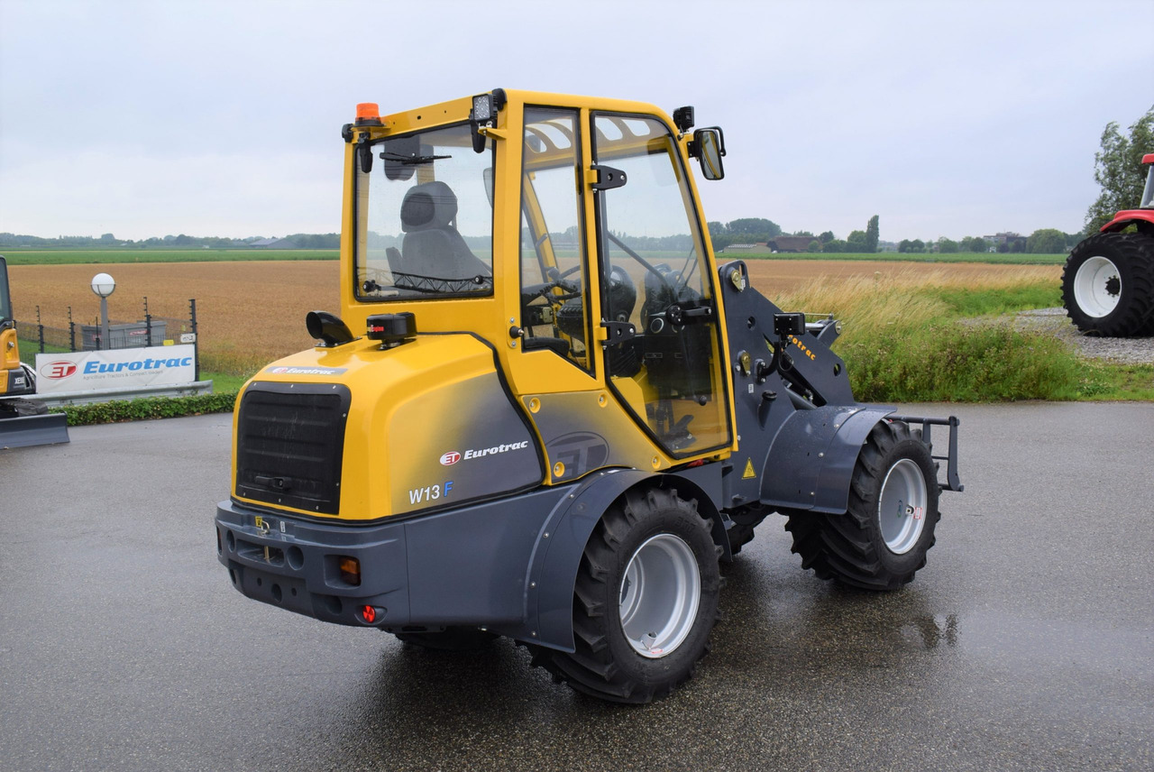Eurotrac W13 Radlader Hoflader - Valet de ferme: photos 5 Eurotrac W13 Radlader Hoflader - Valet de ferme: photos 5