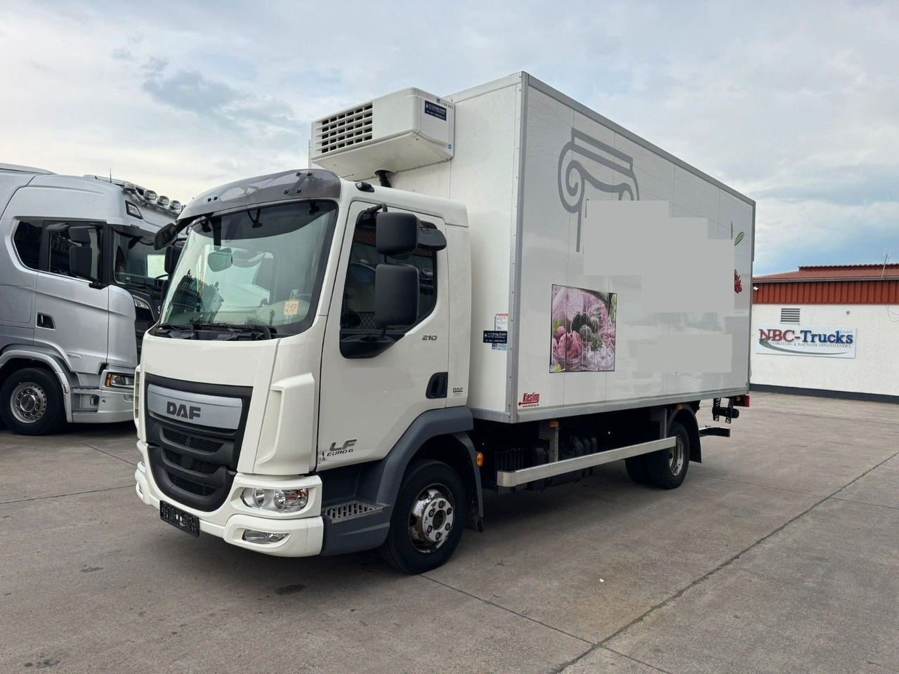 DAF LF 210 * THERMO-KING * TIEFKÜHL * LBW 1,5 TON * - Véhicule utilitaire frigorifique: photos 1 DAF LF 210 * THERMO-KING * TIEFKÜHL * LBW 1,5 TON * - Véhicule utilitaire frigorifique: photos 1