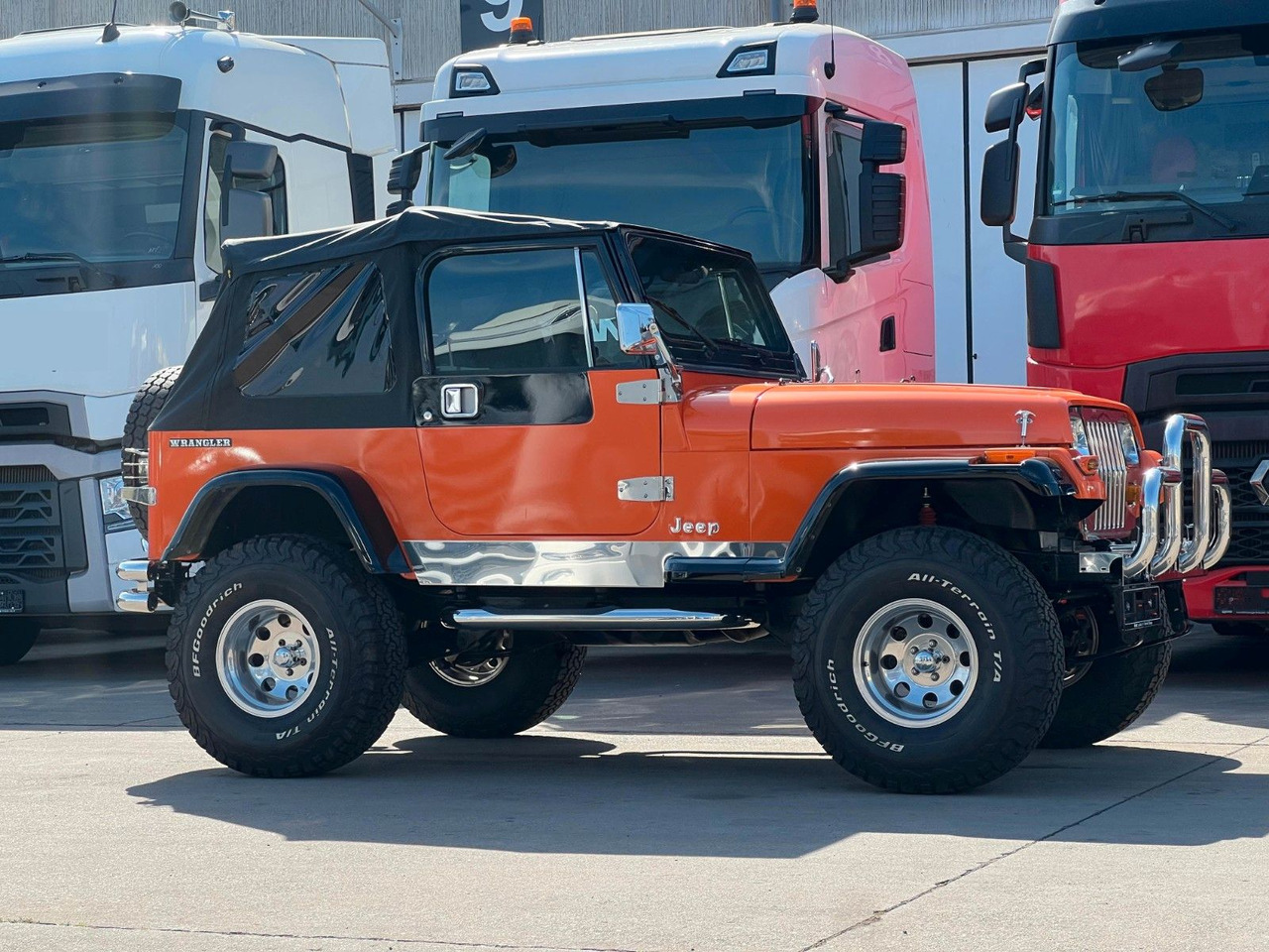 Jeep Wrangler * V8 UMBAU * OLDTIMER * TOP * - SUV: photos 4 Jeep Wrangler * V8 UMBAU * OLDTIMER * TOP * - SUV: photos 4
