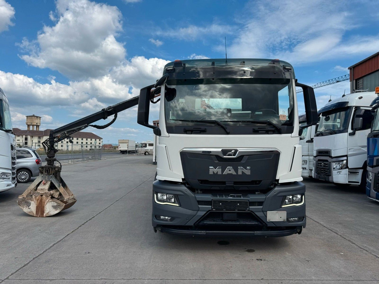 MAN TGS 26.470*ATLAS*MEILLER-KIPPER*DREISEITENKIPPER - Camion benne, Camion grue: photos 3 MAN TGS 26.470*ATLAS*MEILLER-KIPPER*DREISEITENKIPPER - Camion benne, Camion grue: photos 3