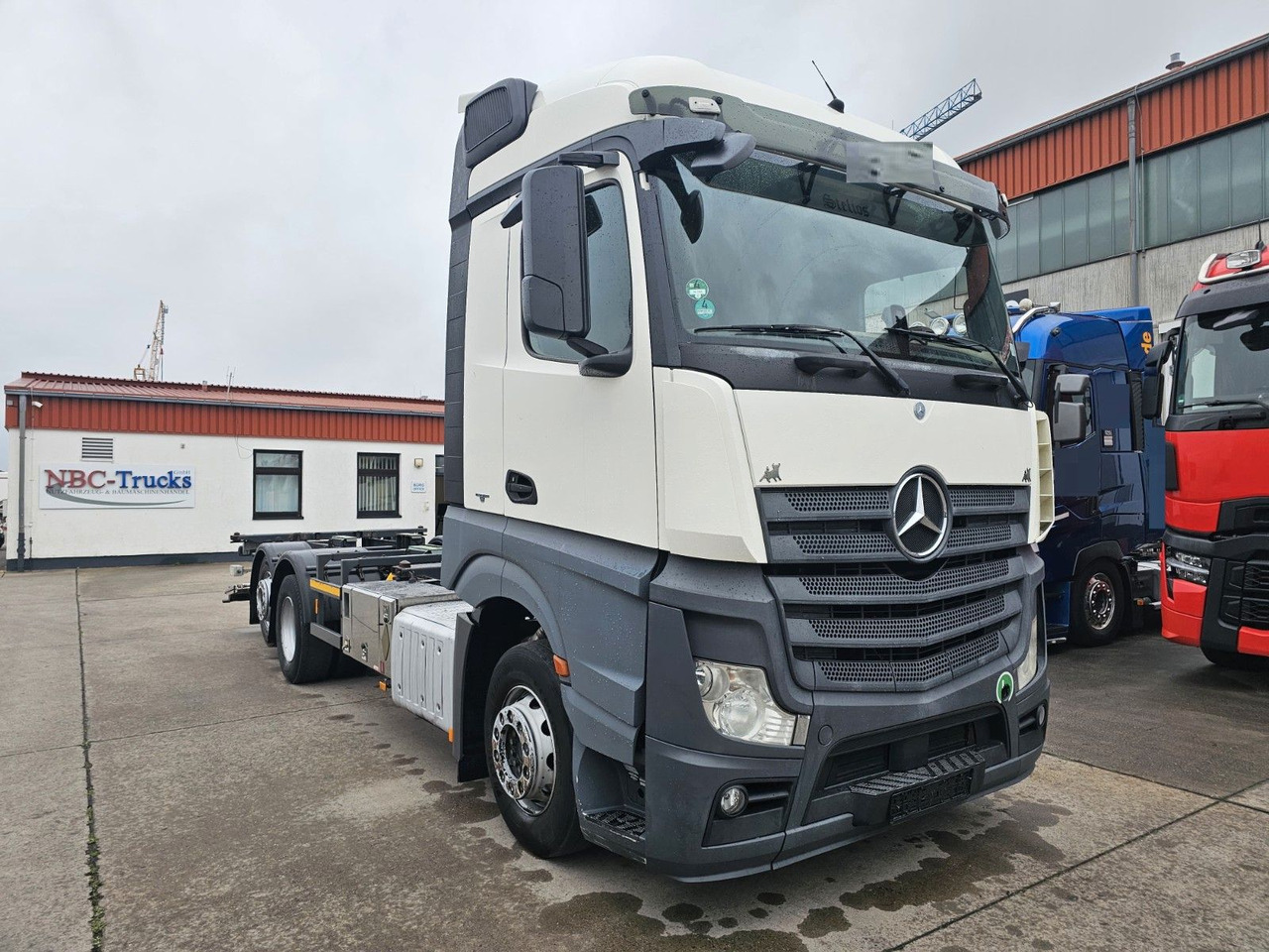 Mercedes-Benz ACTROS 2542 * VOLLLUFT * RETARDER * STANDH * BÄR - Châssis cabine: photos 3 Mercedes-Benz ACTROS 2542 * VOLLLUFT * RETARDER * STANDH * BÄR - Châssis cabine: photos 3