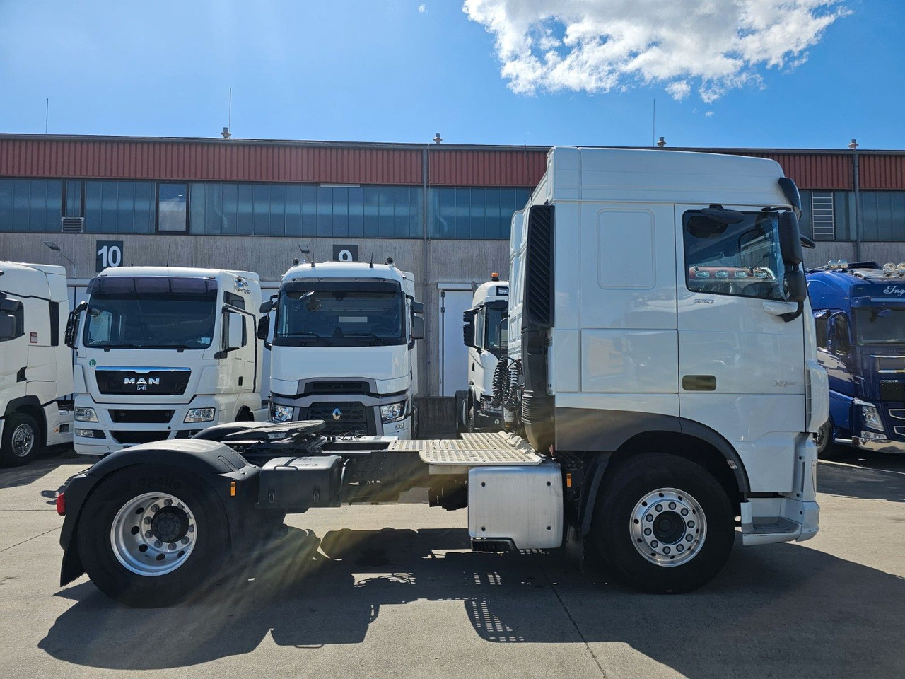 DAF XF 530 * SC * ADR * RETARDER * ACC * PARKCOOL * - Tracteur routier: photos 4 DAF XF 530 * SC * ADR * RETARDER * ACC * PARKCOOL * - Tracteur routier: photos 4
