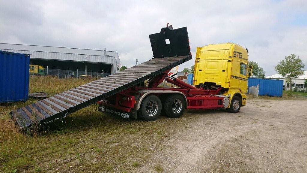 Abroller G&G Plateau / Baumaschinen - Benne ampliroll: photos 1 Abroller G&G Plateau / Baumaschinen - Benne ampliroll: photos 1