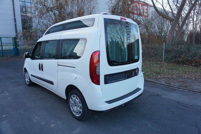 Fiat Doblo 1.6 16V Multijet 88kW Rollstuhlumbau - Transport de personnes: photos 3 Fiat Doblo 1.6 16V Multijet 88kW Rollstuhlumbau - Transport de personnes: photos 3